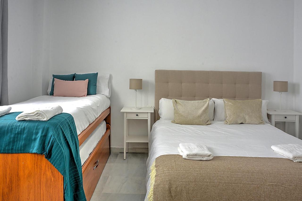 San Bernardo Family Apartment 塞维利亚 外观 照片